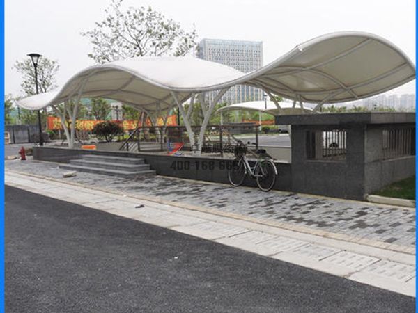 邵陽(yáng)市膜結(jié)構(gòu)地下車(chē)庫(kù)出入口【邵陽(yáng)無(wú)線(xiàn)電有限責(zé)任公司等】專(zhuān)業(yè)生產(chǎn)廠(chǎng)家